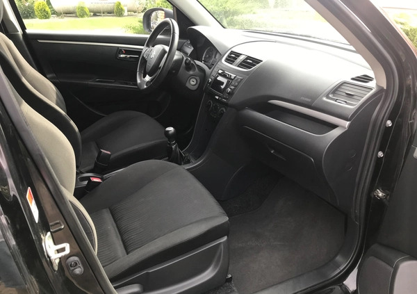 Suzuki Swift cena 21900 przebieg: 171700, rok produkcji 2012 z Pułtusk małe 79